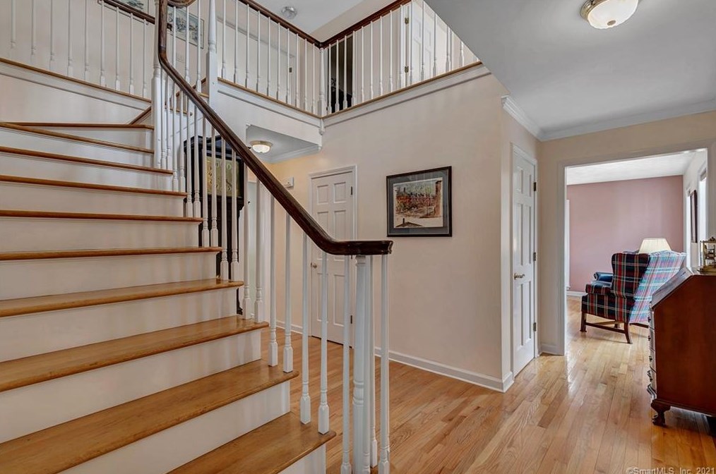 6 Hawthorne Rd, Lyme, CT 06371