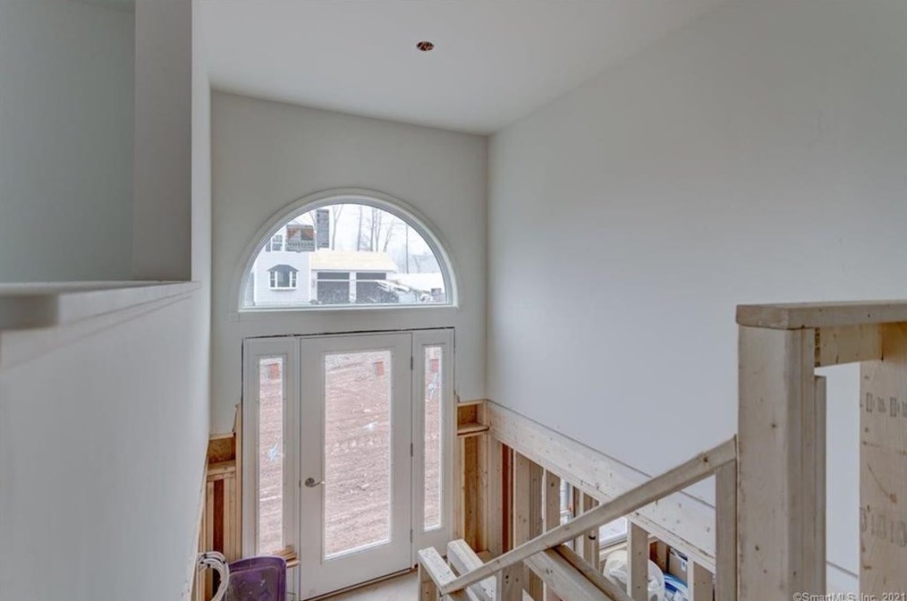 90 Genest St, Meriden, CT 06450-4538