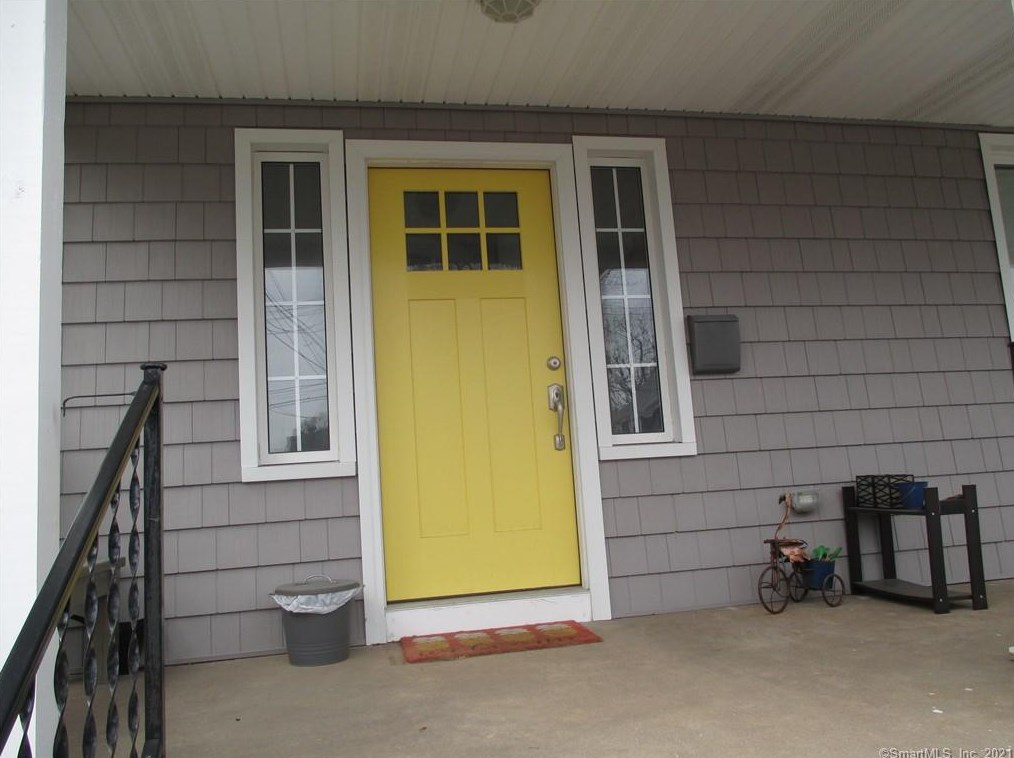33 White St, New Haven, CT 06519 exterior