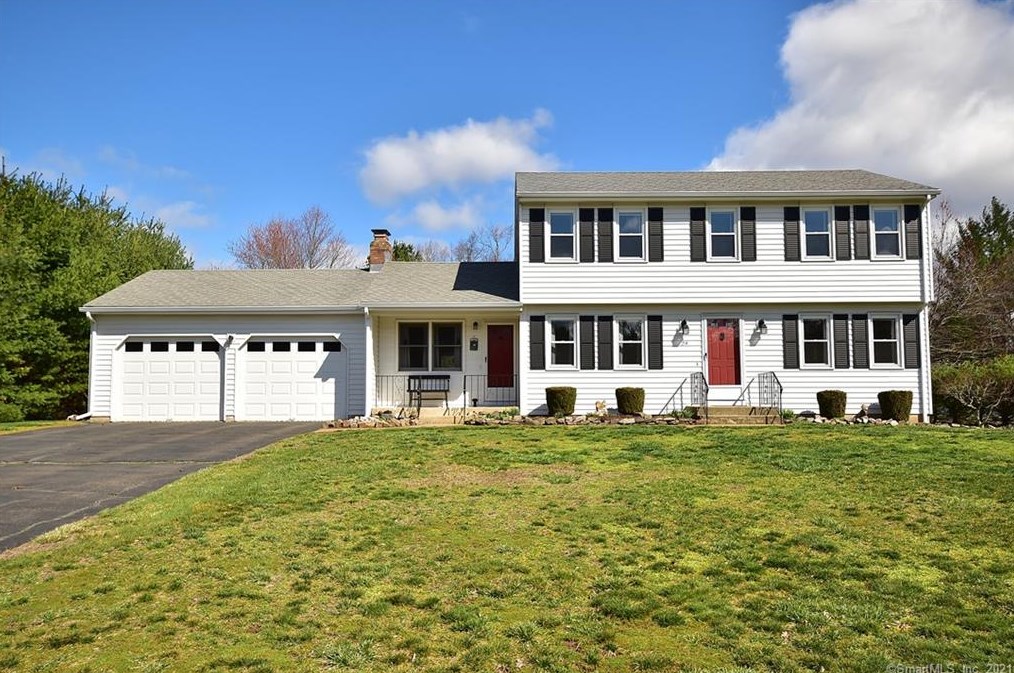 24 Windmill Rd, Ellington, CT 06029