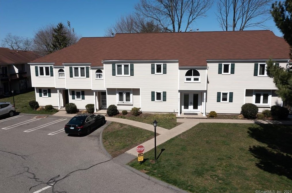 116 Hill St #21, Milford, CT 06460