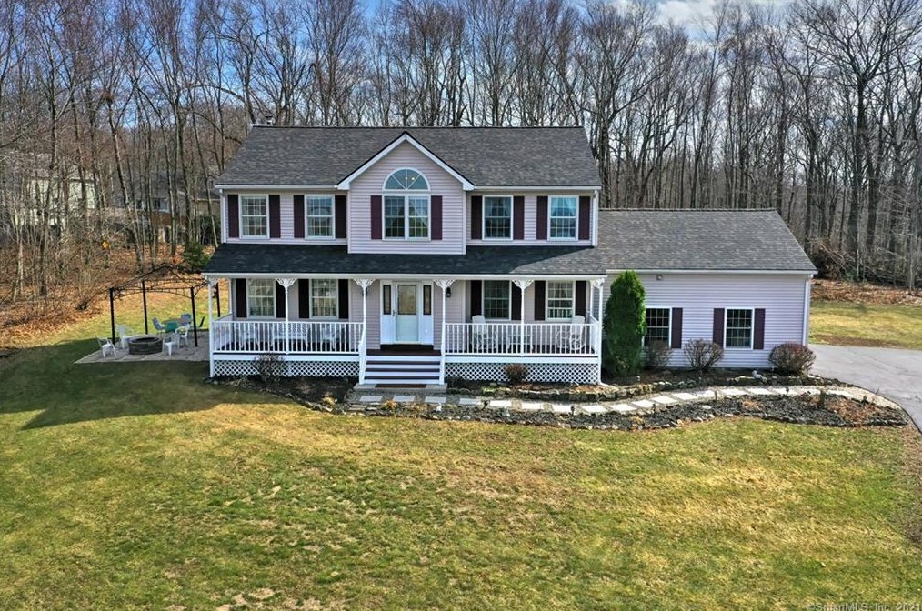 35 Hopkins Hill Rd, Union-City, CT 06770 exterior