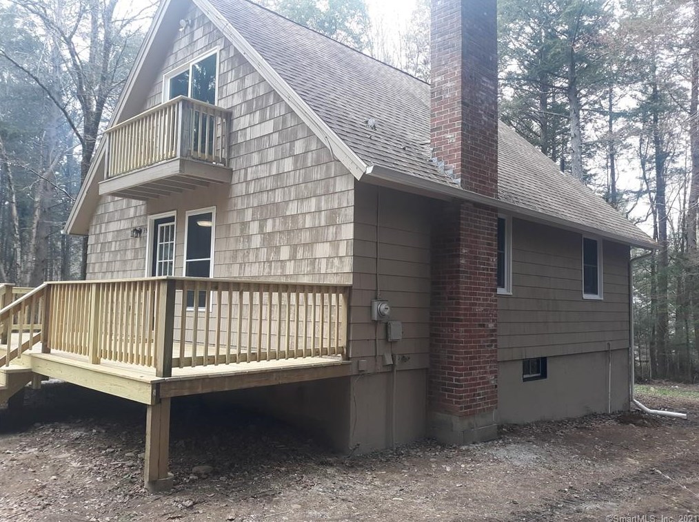 35 Spring Hill Rd, Woodstock Valley, CT 06282