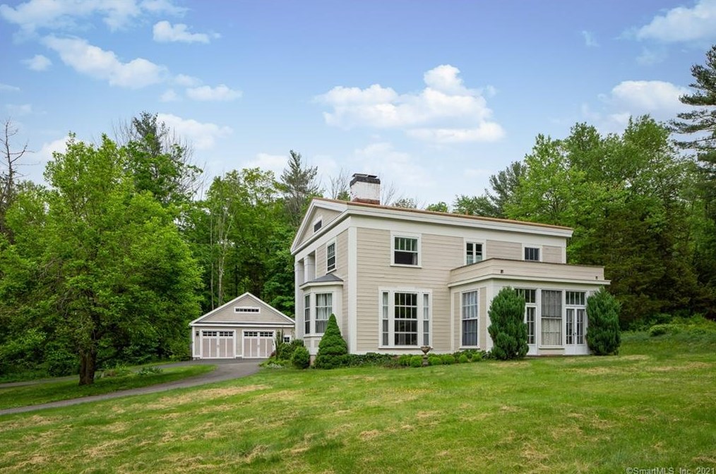 18 Cider Brook Rd, Avon, CT 06001-2853