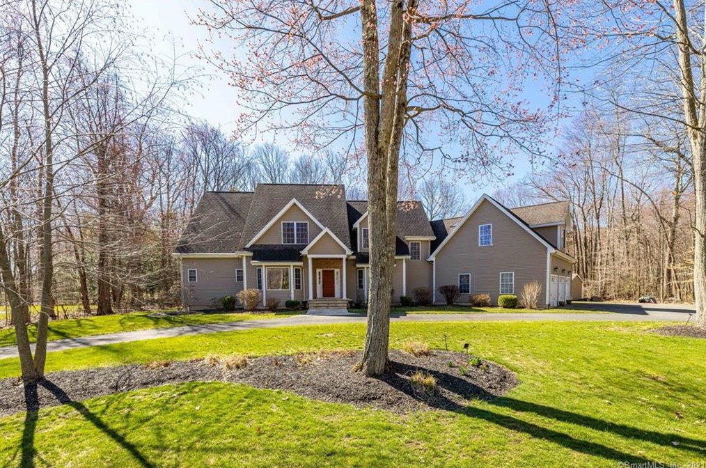 30 Portage Crossing, Farmington, CT 06032