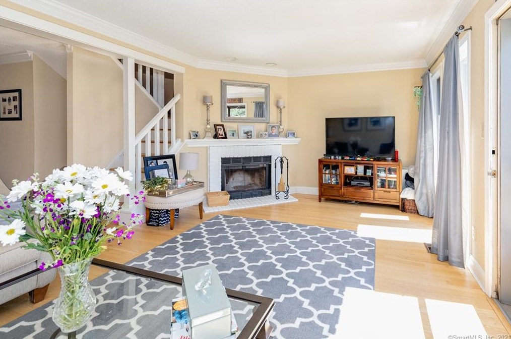 75 Far View Cmns, Southbury, CT 06488-2365