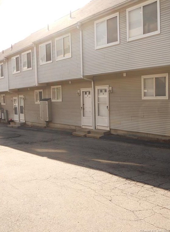 511 W Main St #18, Stamford, CT 06902
