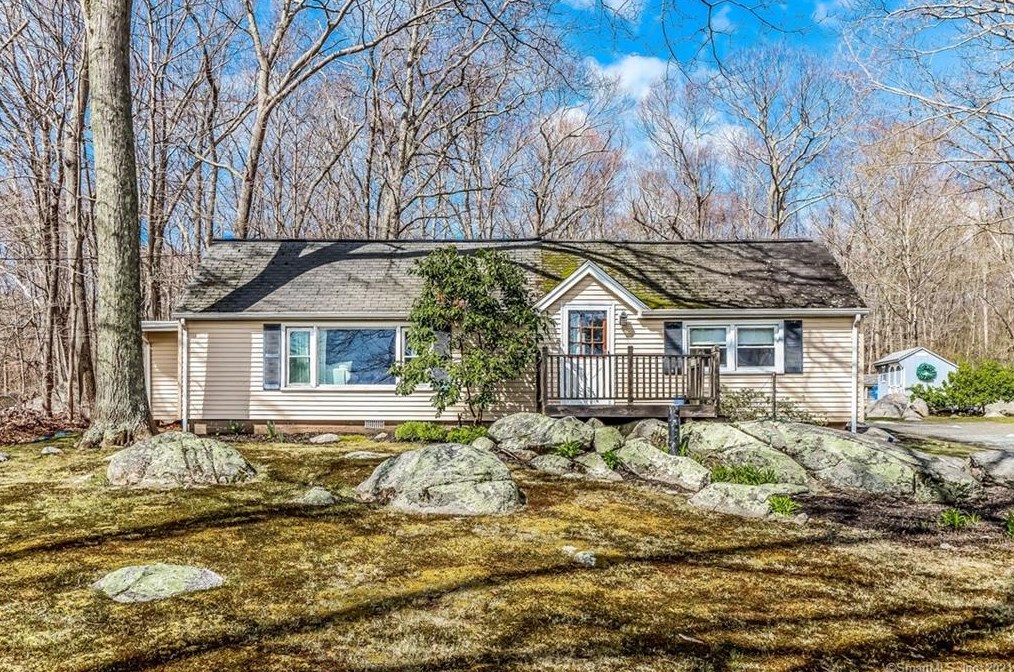 209 River Rd, Madison, CT 06443