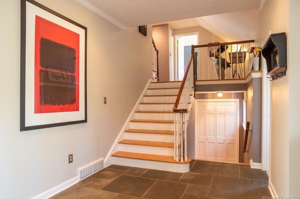 43 Chalburn Rd, West Redding CT  06896-1830 exterior