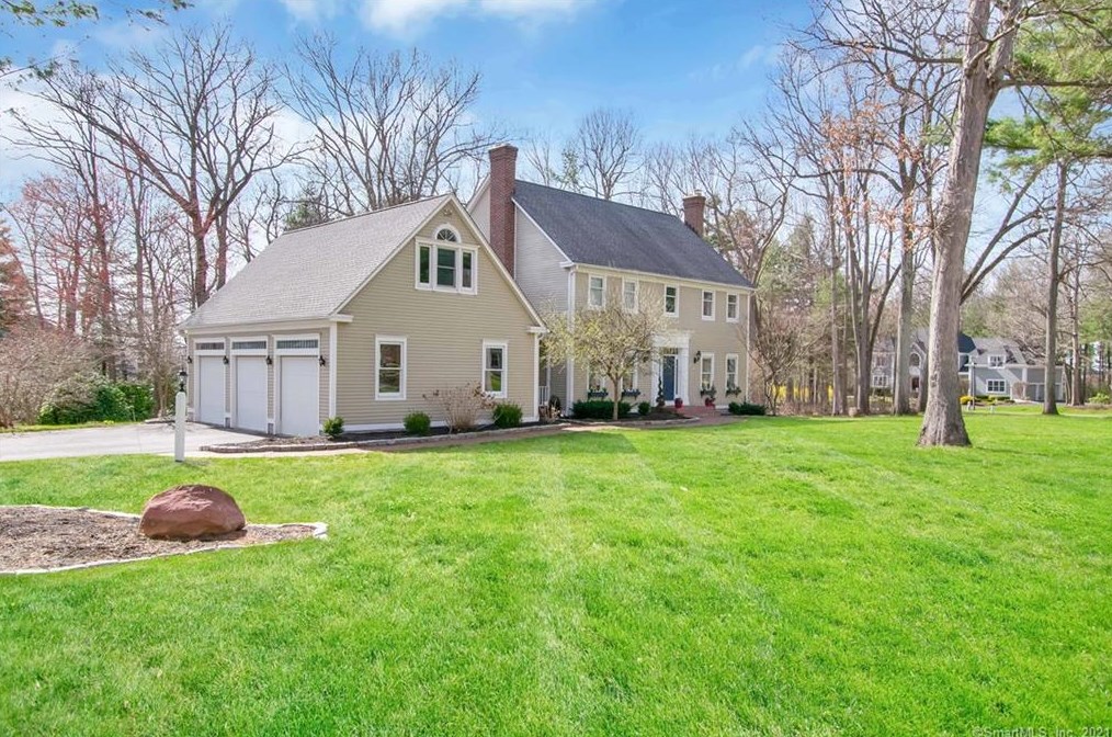122 Greenwood Dr., Wapping, CT 06074