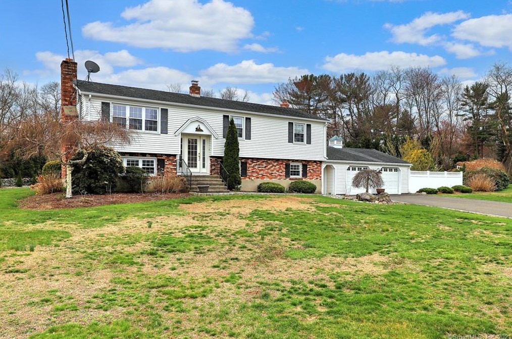 31 Chevelle Pl, Milford, CT 06461