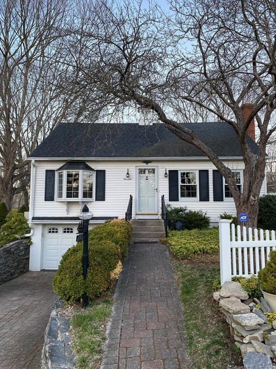 14 W View Rd, Fenwick, CT 06475