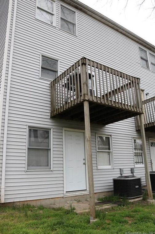 929 N Colony Rd #7, Meriden, CT 06450