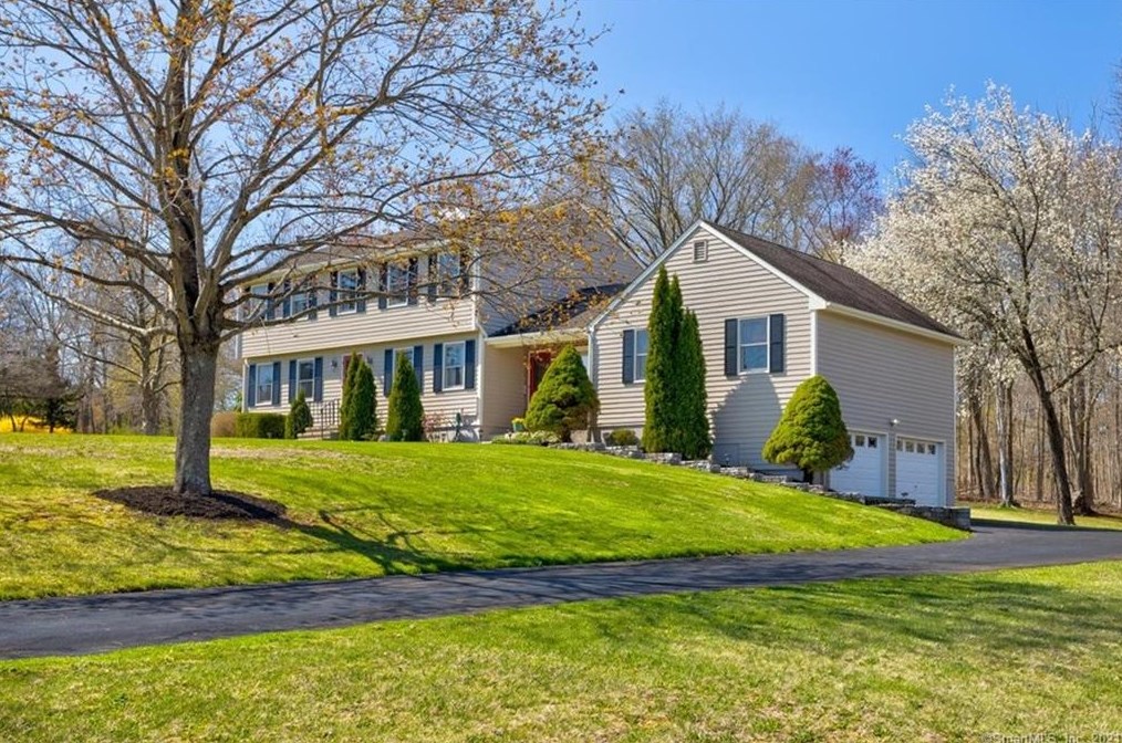 78 James Rd, Durham, CT 06422