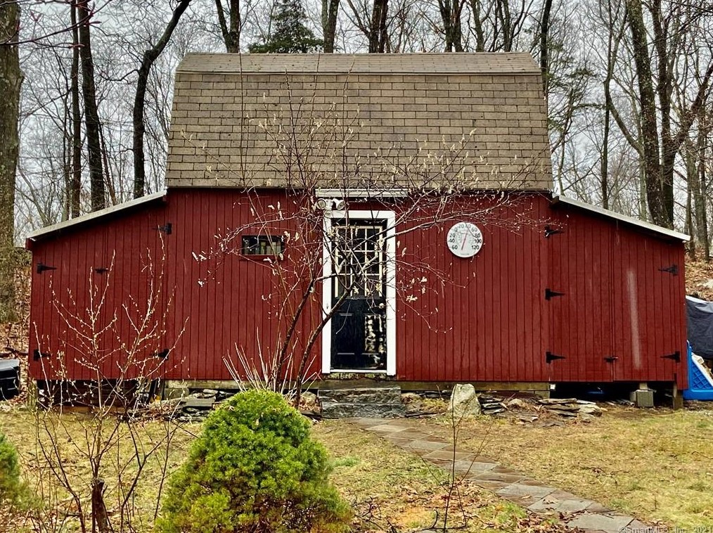 115 Valinsky Rd, Exeter, CT 06249