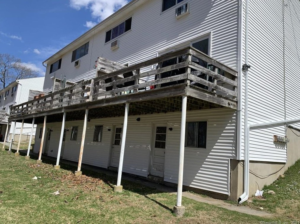 23 Allen Dr #c, Uncasville, CT 06382