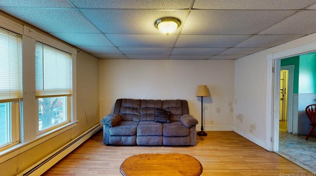 546 Church St, New Britain, CT 06051