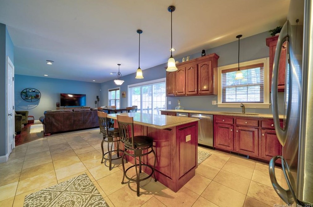 151 Losaw Rd, Winsted CT  06098-4127 exterior