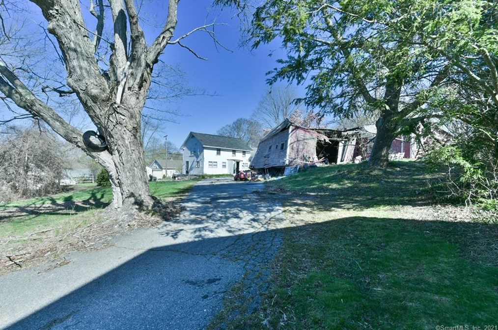 1370 Hartford Pike, Killingly, CT 06243