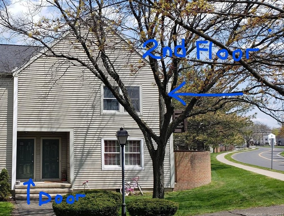 24 Garamella Blvd, Danbury, CT 06810 exterior