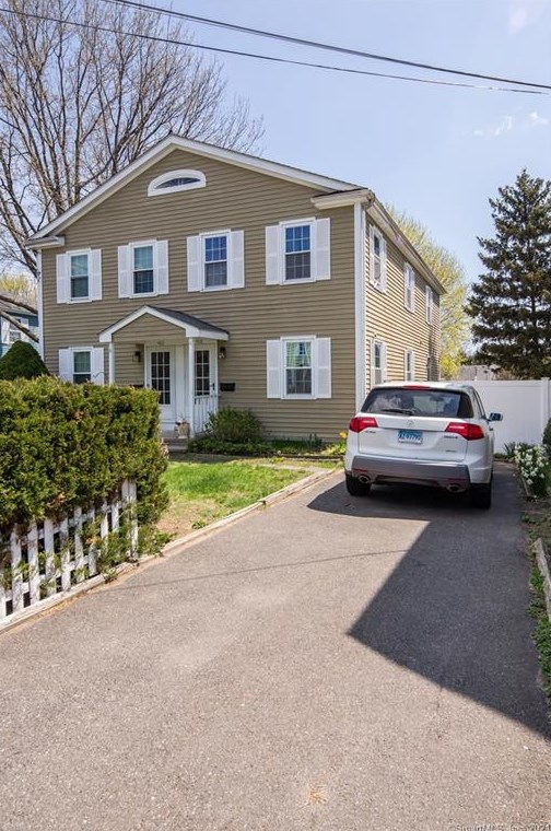 400 Grovers Ave, Bridgeport, CT 06605