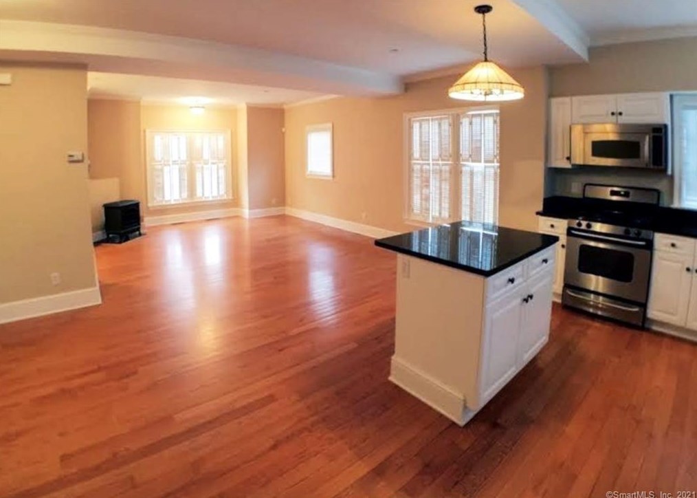 14 Haviland St #b4, Norwalk, CT 06854
