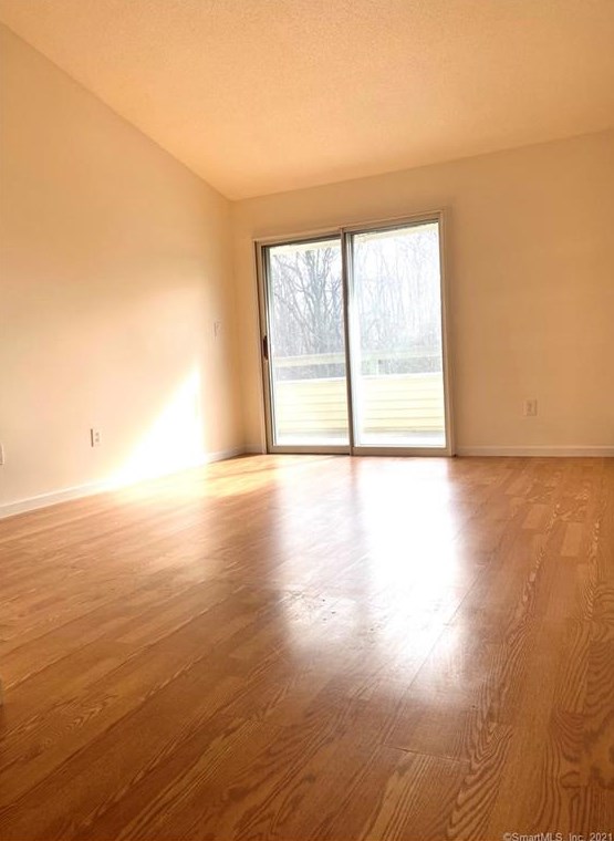 387 E Mitchell Ave #387, Cheshire, CT 06410