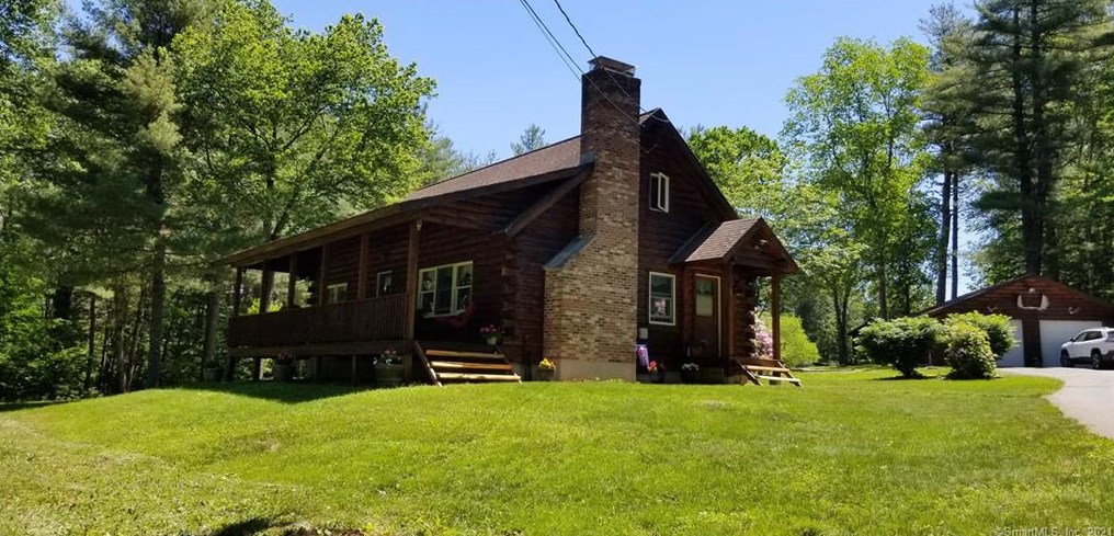 108 Pinney St, Colbrook, CT 06021