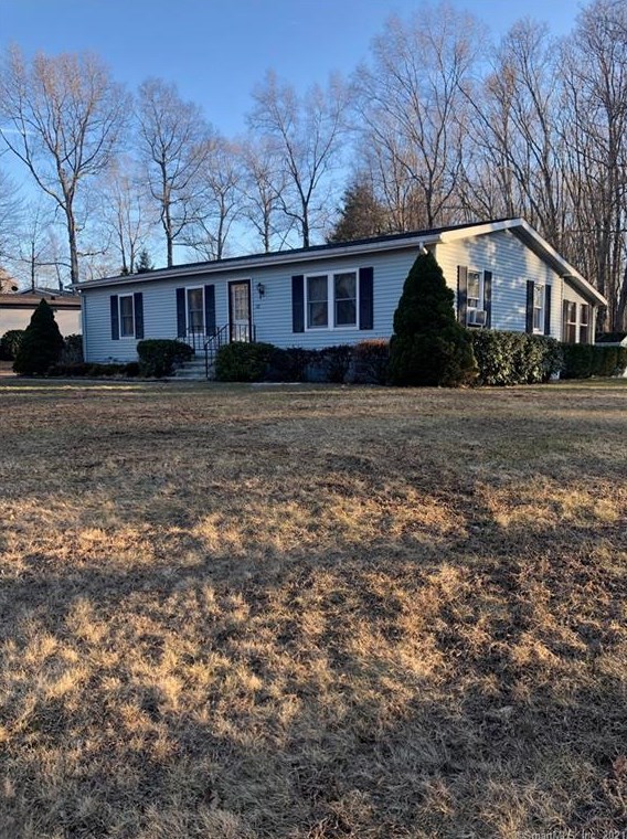 110 Colchester Cmns, Colchester, CT 06415