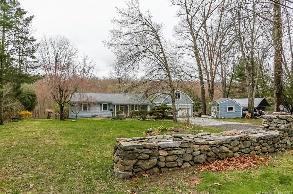 98 Green Pond Rd, Sherman, CT 06784