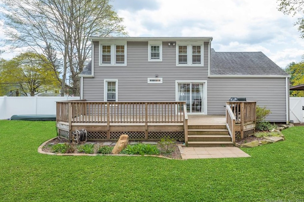485 Burton Rd, Beacon Falls, CT 06403