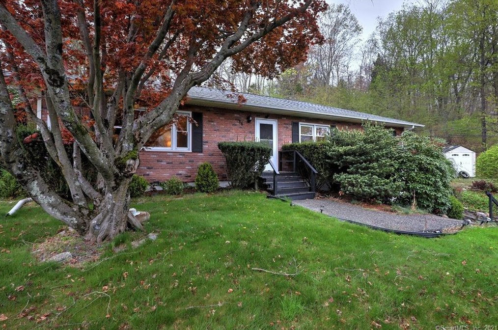 36 Nells Rock Rd, Huntington, CT 06484 exterior