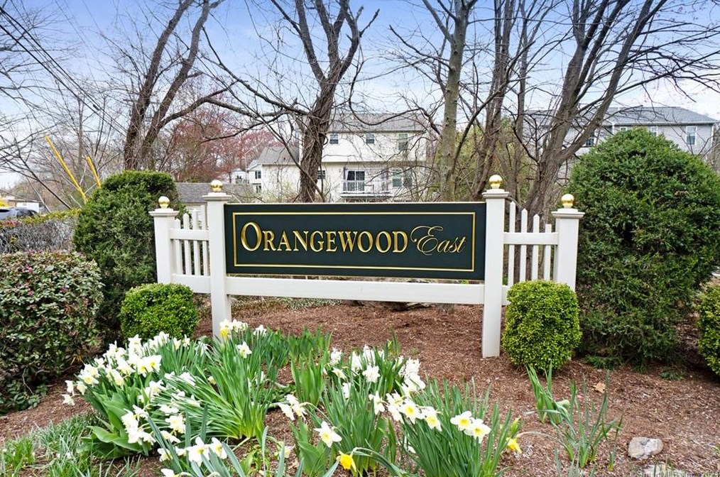 263 Shagbark Dr #263, Derby, CT 06418