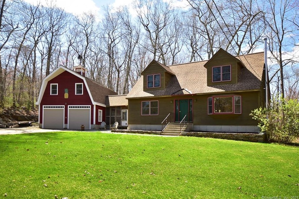 76 Sandy Beach Rd, Ellington, CT 06029