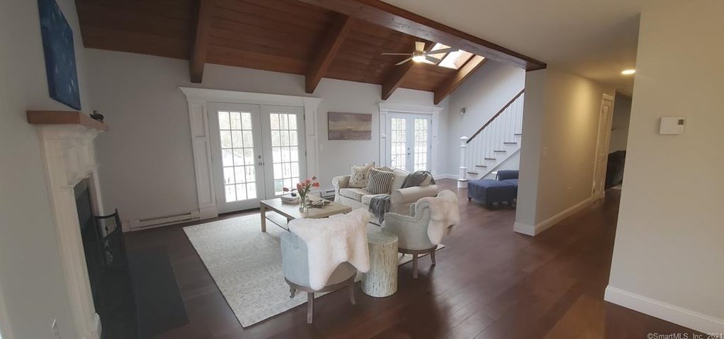 154 4 Mile River Rd, Lyme, CT 06371