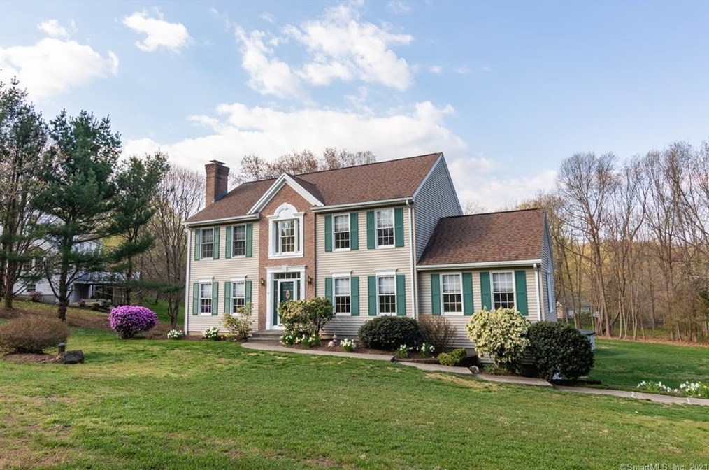 41 Mattabasset Dr, Durham, CT 06422