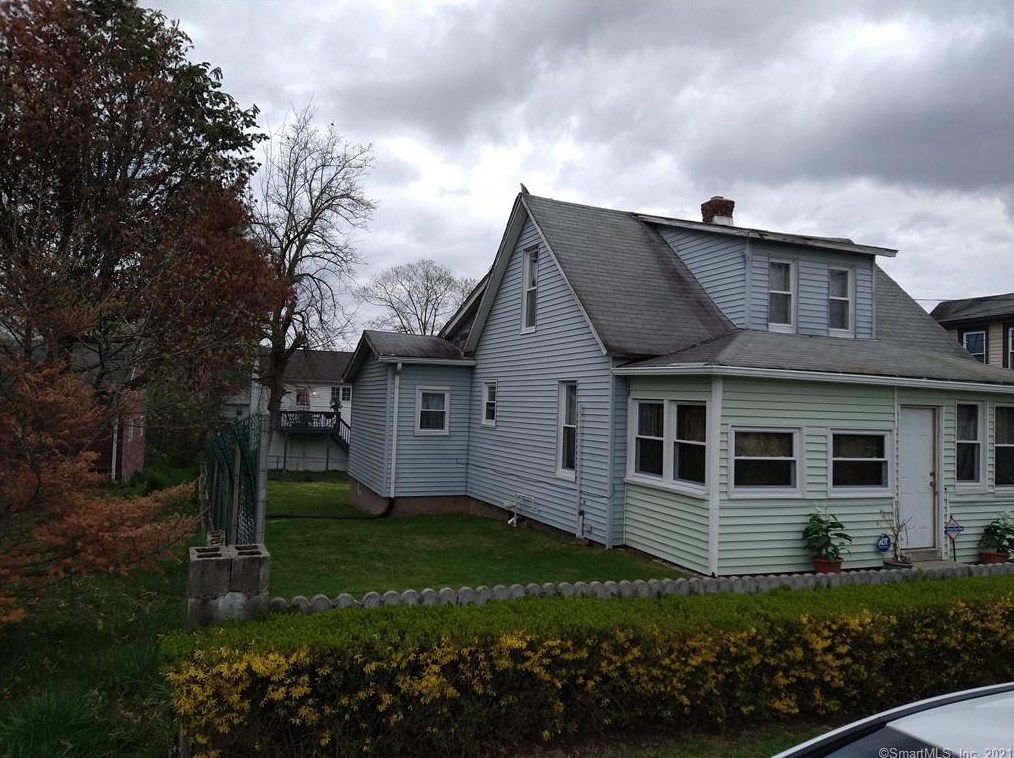 36 Warren Ln, Windsor, CT 06095