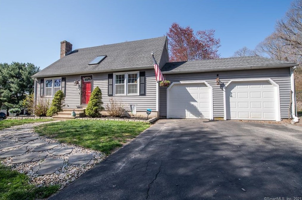 3 Briarcliffe Trl, Fenwick, CT 06475-1231