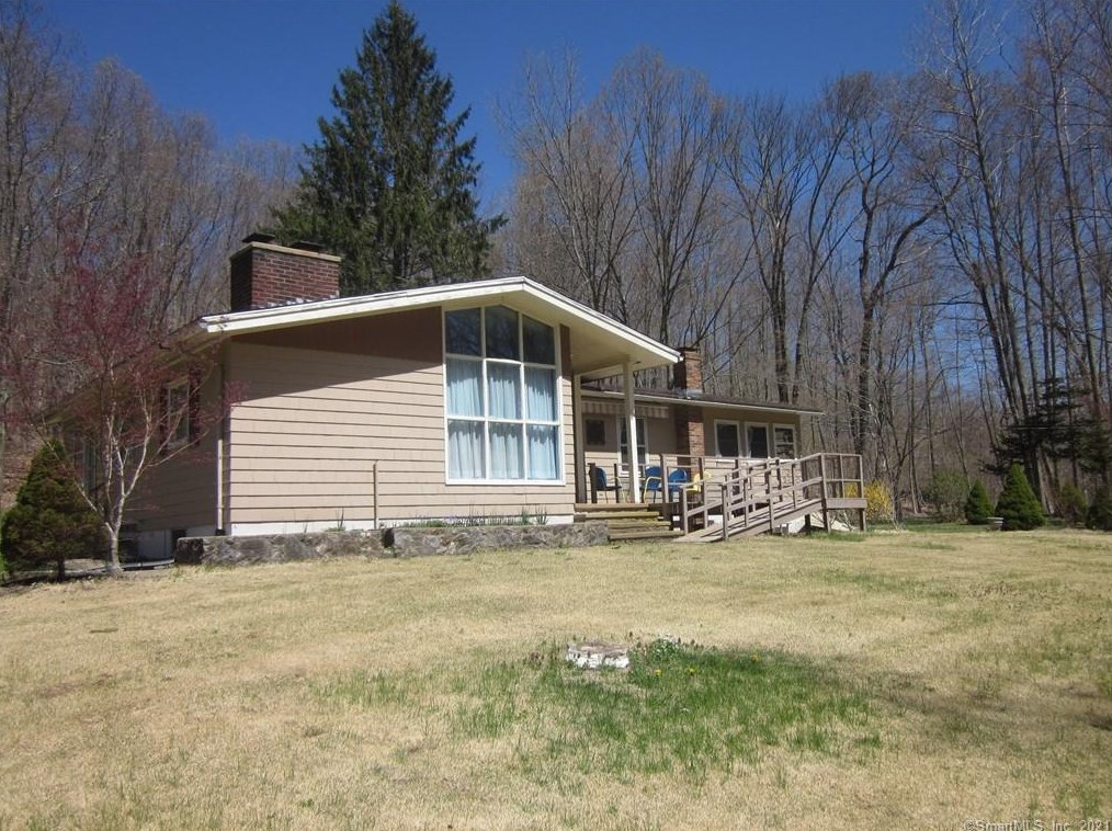 64 Schalk Rd, Exeter, CT 06249