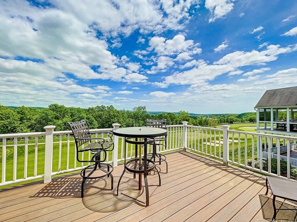 6 Belhaven, Cromwell, CT 06416-2719