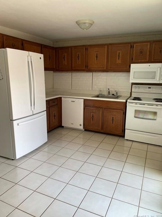 407 Blackstone Vlg Unit 407, Meriden, CT