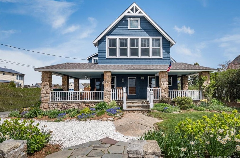 149 Prospect Ave, Guilford CT  06437-3100 exterior