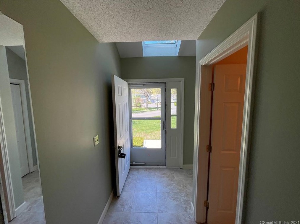 717 Sand Stone Dr Unit 717, Wapping, CT
