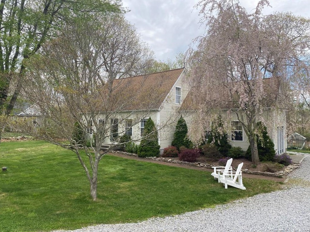49 Ragged Rock Rd, Fenwick, CT 06475-1534