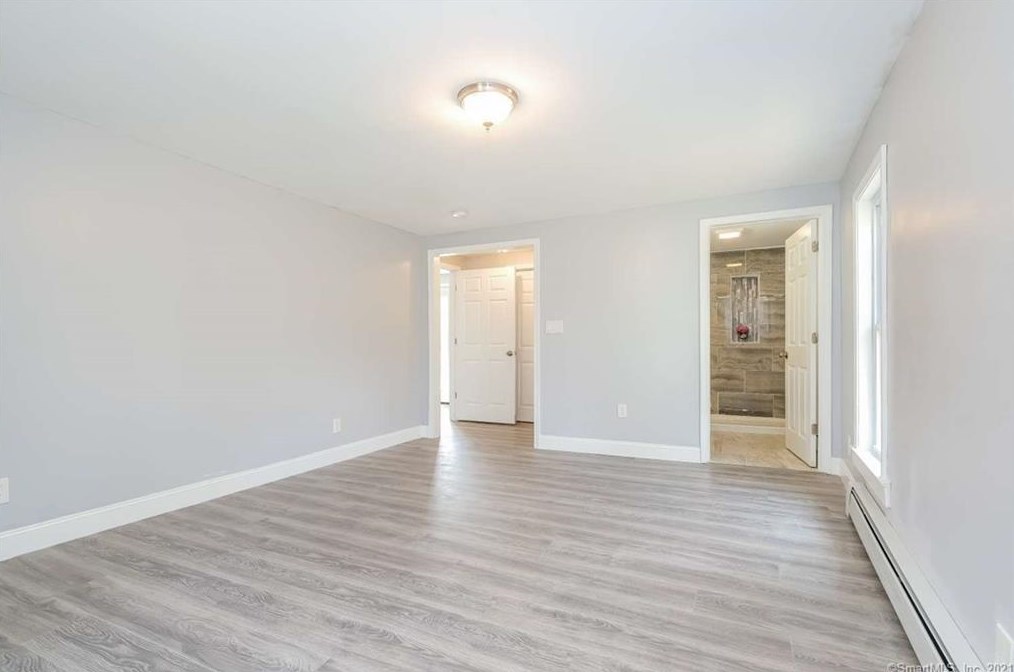 201 Elm Hill Rd, Vernon CT  06066-5213 exterior
