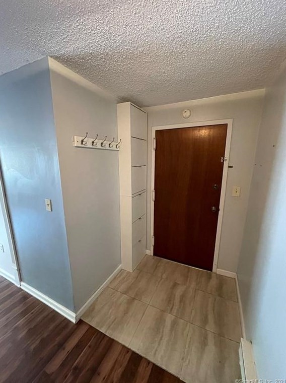 166 Gravel St #c13, Meriden, CT 06450