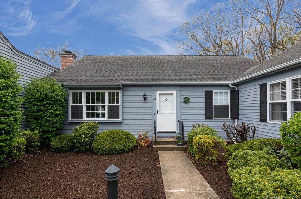 12 Strathmore Ln, Madison, CT 06443-3306