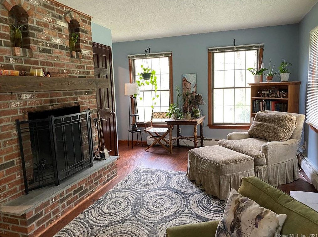 25 Jordan Rd, Exeter, CT 06249