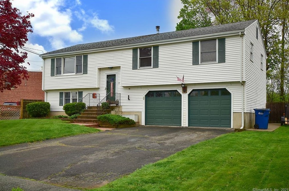 114 Upper Broad St, Windsor, CT 06095