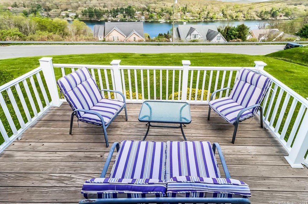 20 Candlewood Vis, Northville, CT 06776-5813